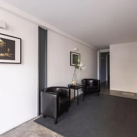 Terrace Bliss With Ac Downtown Διαμέρισμα