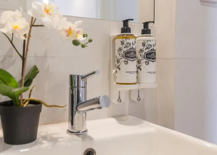 아파트 Terrace Bliss With Ac Downtown 포르투