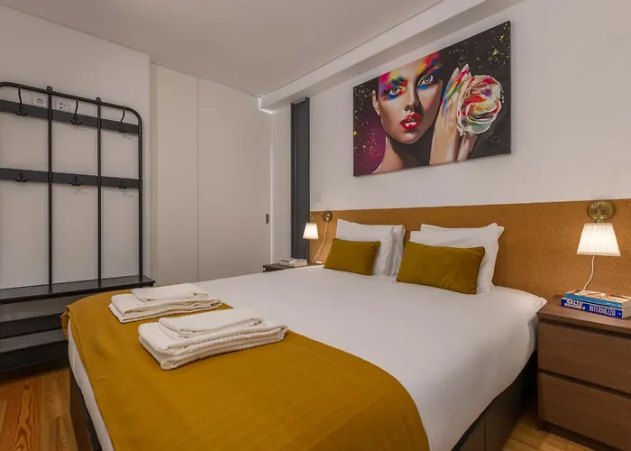 شقة Terrace Bliss With Ac Downtown *