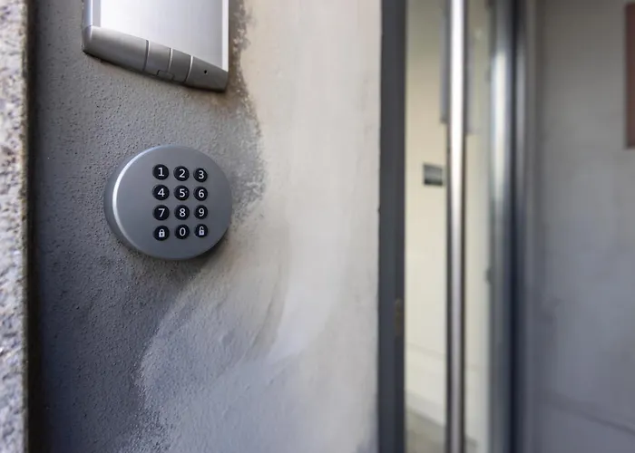 شقة Terrace Bliss With Ac Downtown *