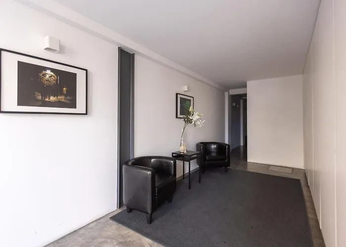 Terrace Bliss With Ac Downtown شقة