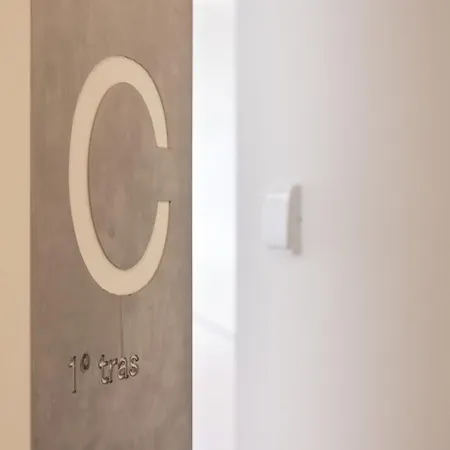 Terrace Bliss With Ac Downtown *